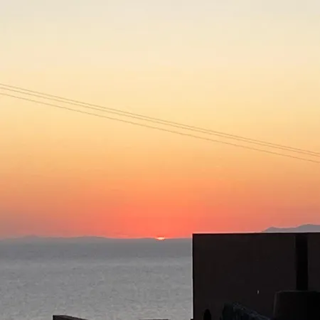 Golden Horizon *