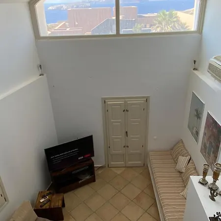 Villa Golden Horizon *