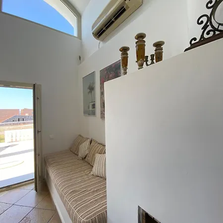Villa Golden Horizon